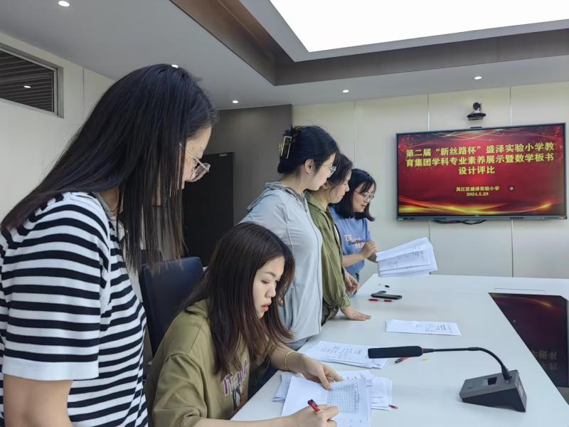 c721fb8657b430ef12793de90992aed2.jpg c721fb8657b430ef12793de90992aed2.jpg