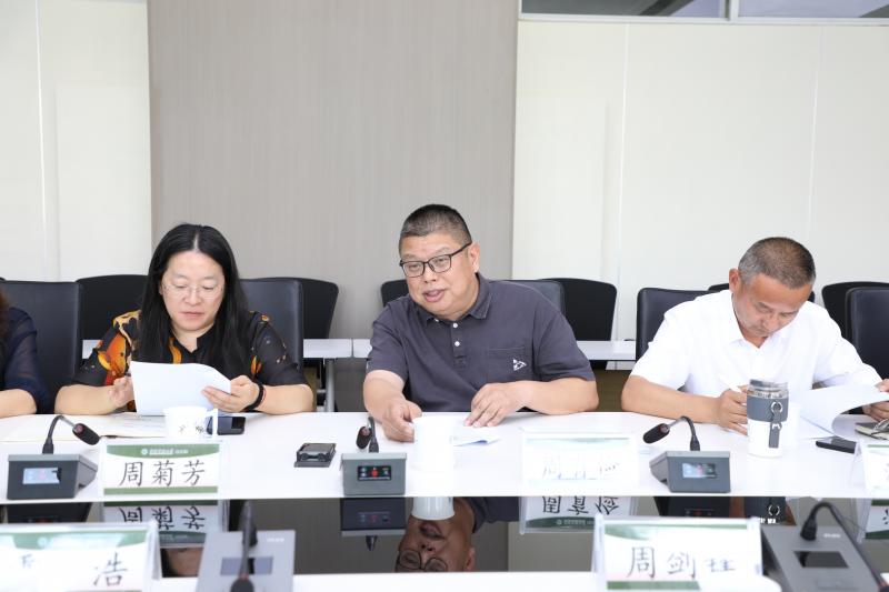 AY9A5650.JPG AY9A5650.JPG