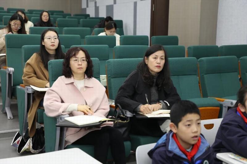 听课.jpg 听课.jpg